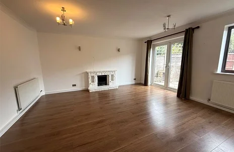 House Ruby Close in Slough