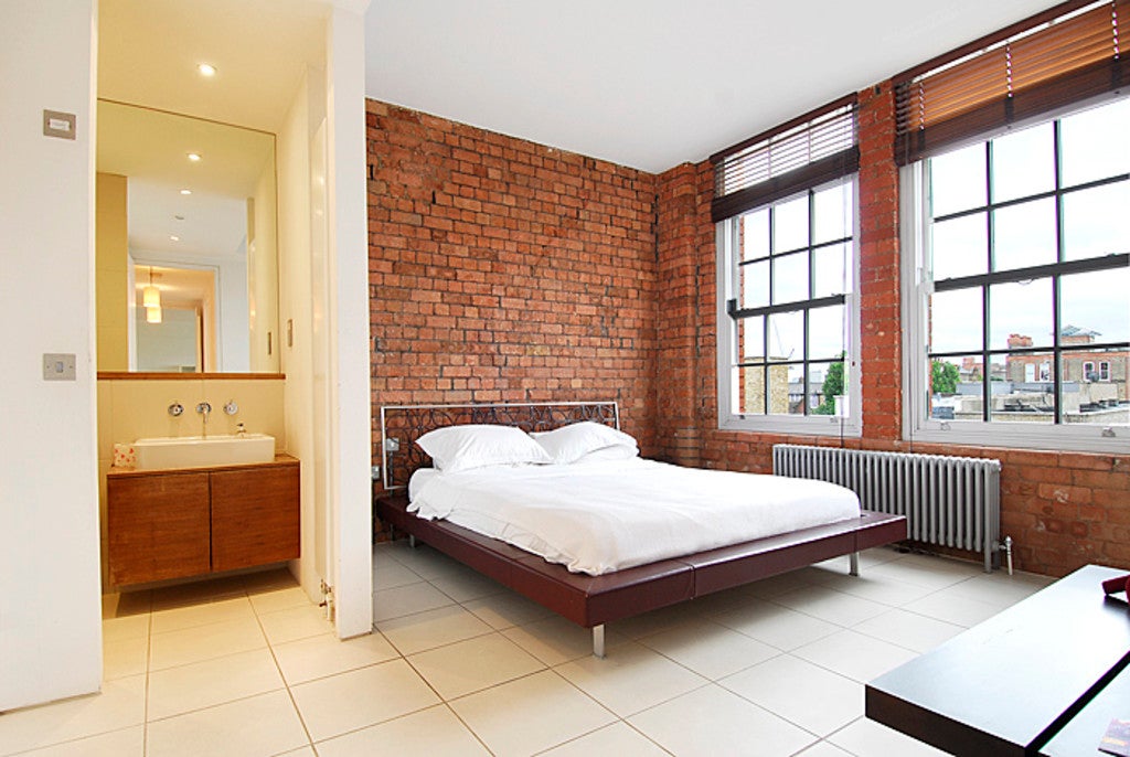 Flat Southwark Street in London