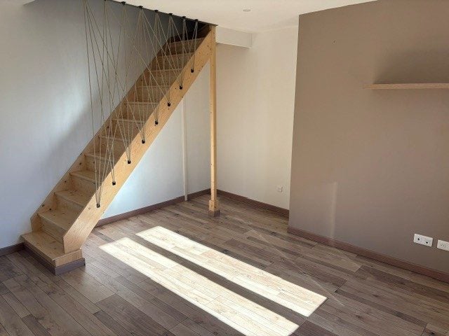 Appartement Rue de la Cîme de Cours à Cours