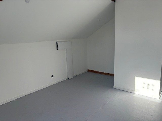 Appartement Rue de la Cîme de Cours à Cours