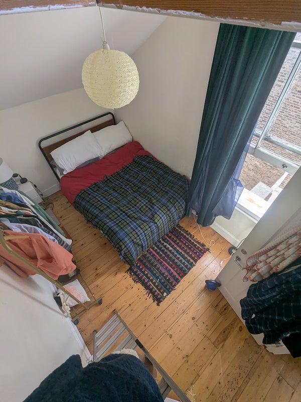 Room Peak Hill Avenue in Greater London