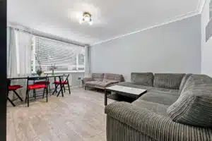 Flat Longley Lane in Manchester