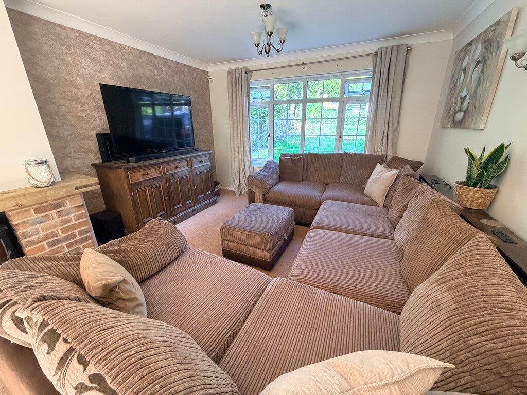 House Langham Road in Rother