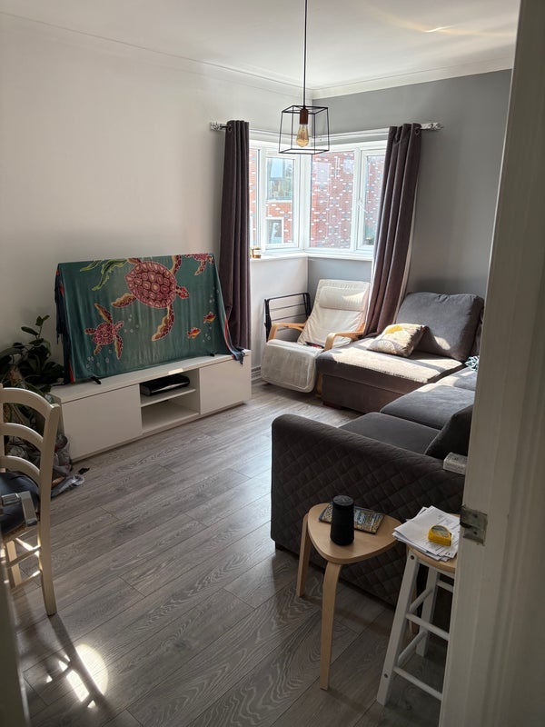 Flat Lavington Close in Greater London