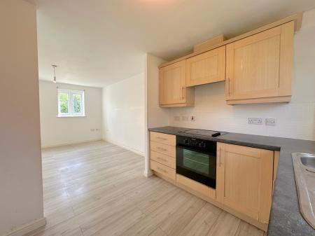 Flat Waterside Avenue in Sandwell
