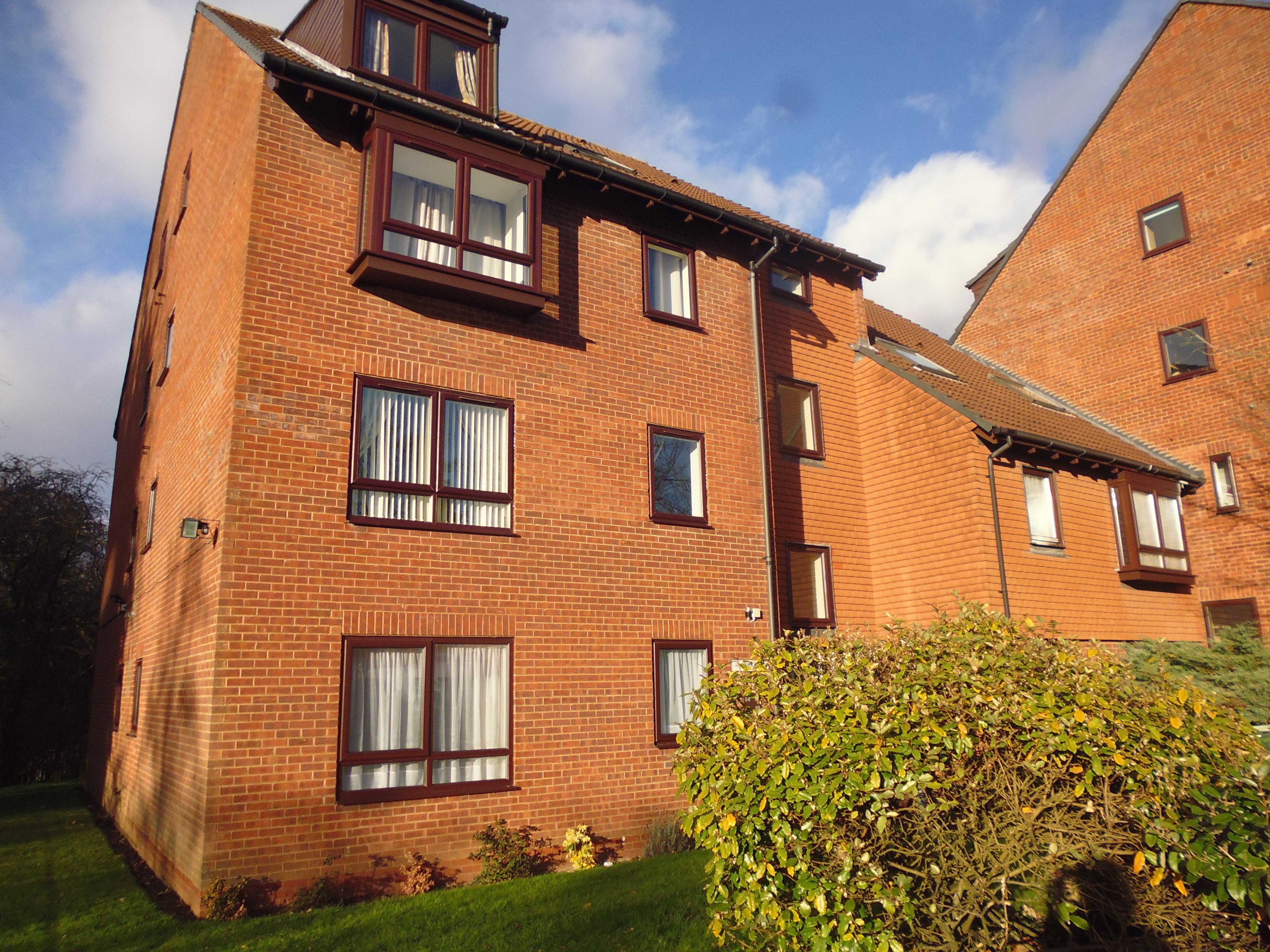 Flat Baldwin Road in Birmingham