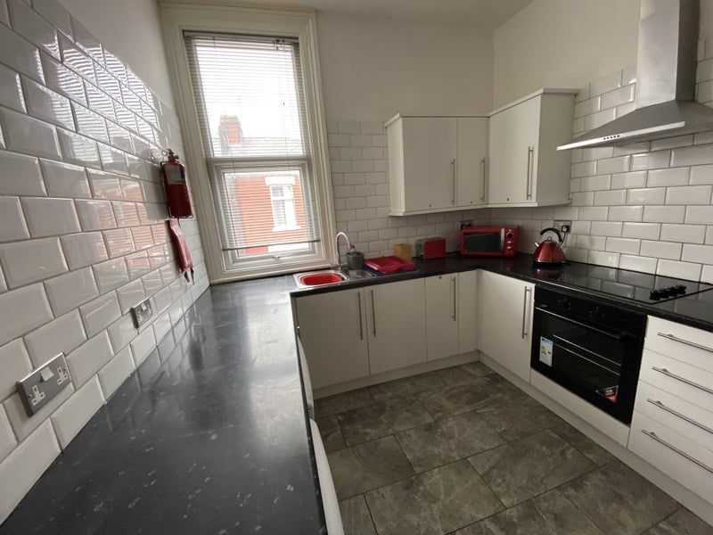 Room Tulketh Crescent in Preston