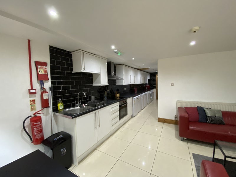 Room Tulketh Crescent in Preston
