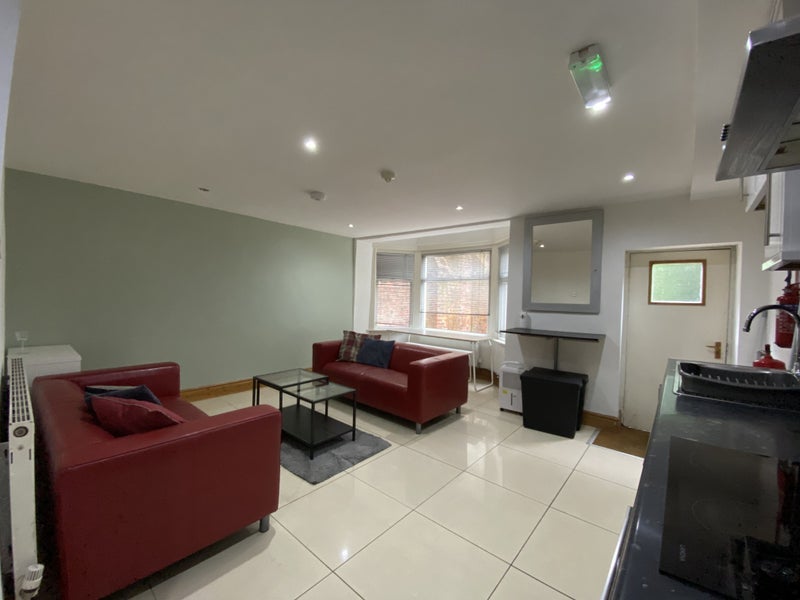 Room Tulketh Crescent in Preston