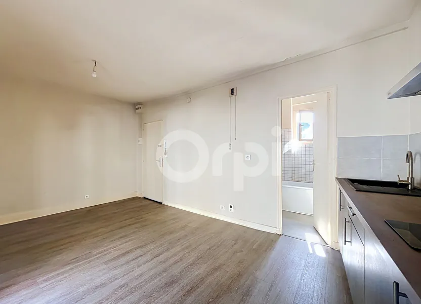 Appartement Avenue Jean Jaurès à Brive-la-Gaillarde