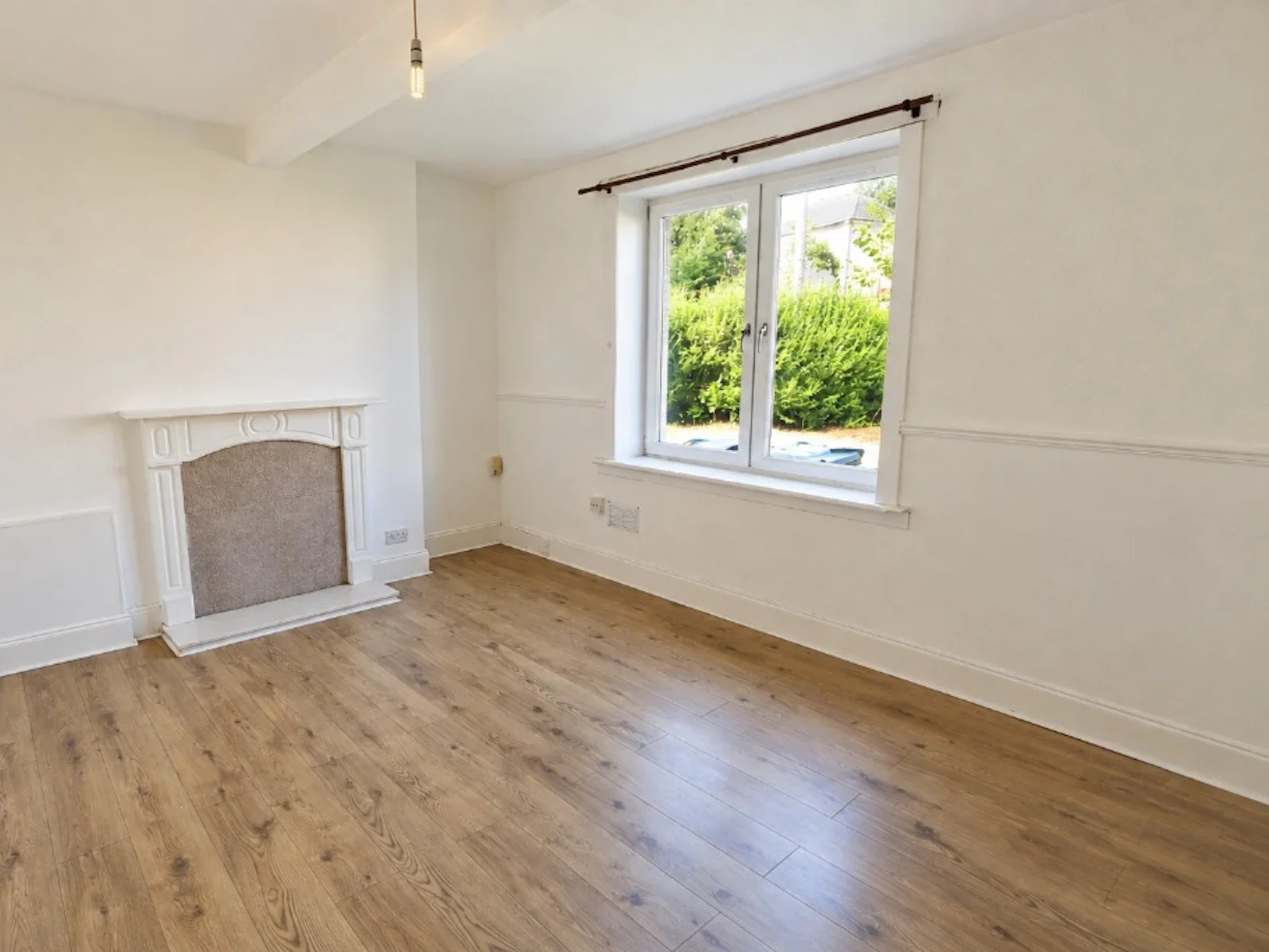 Flat Prestonfield Avenue in City of Edinburgh