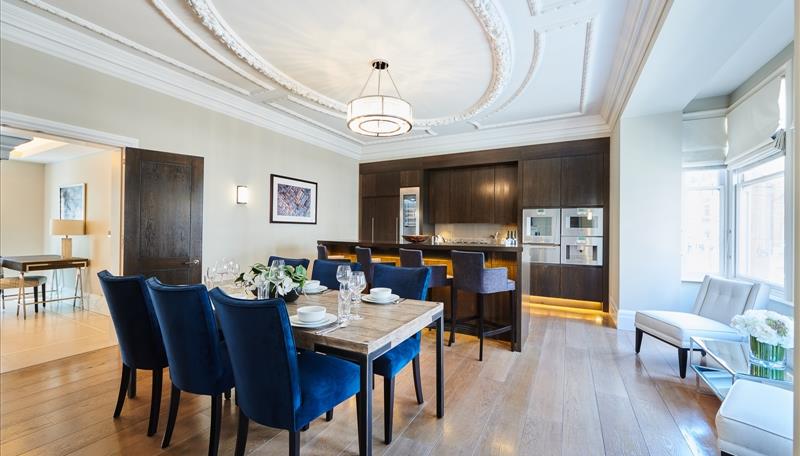 Flat Duke Street in City of Westminster