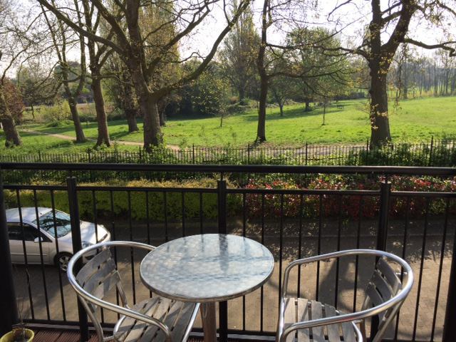 Room Brockwell Park Row in Greater London