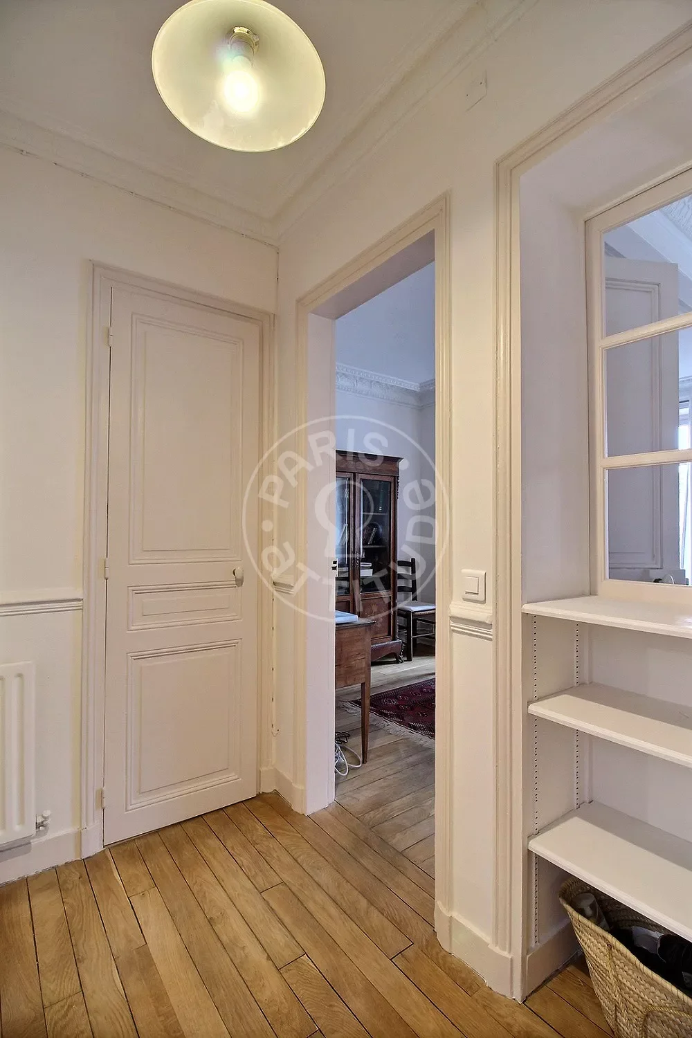 Flat Rue de Vaugirard in Paris