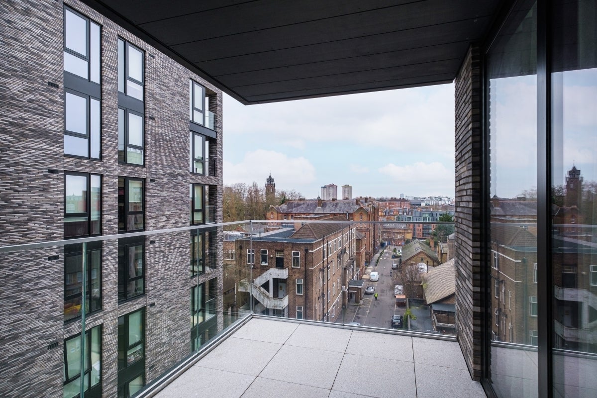 Flat Granary Street in Greater London
