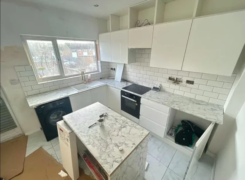 Room Ninth Avenue in Luton