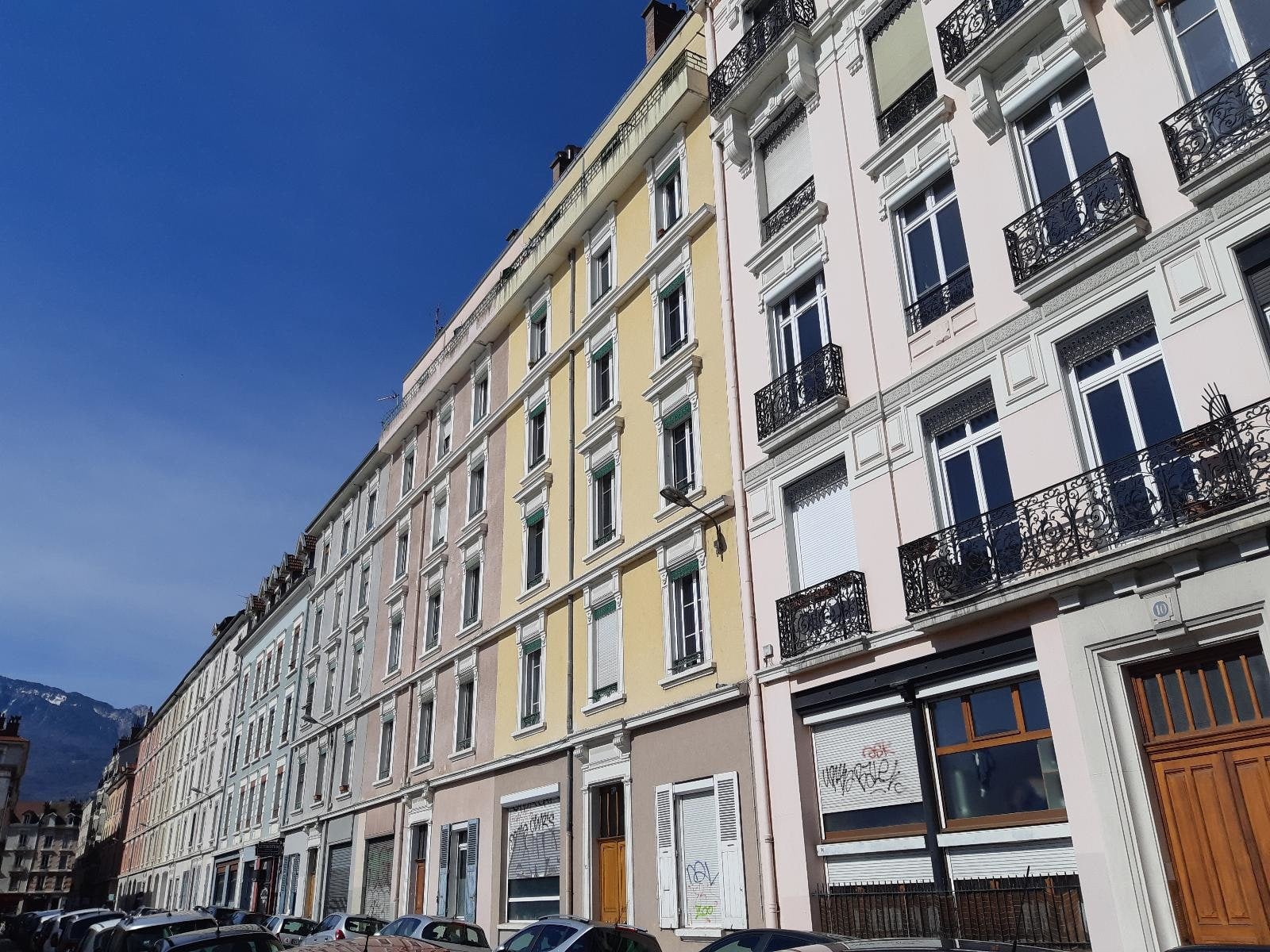 Appartement Rue Humbert II à Grenoble
