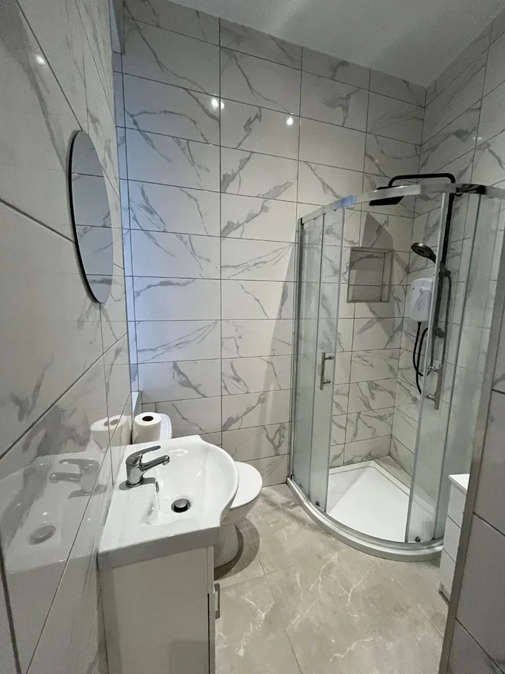 Room Parsons Green in Greater London