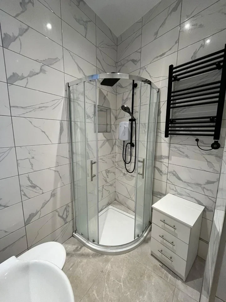 Room Parsons Green in Greater London