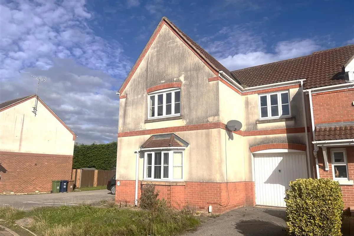 House The Oaks in Fenland District