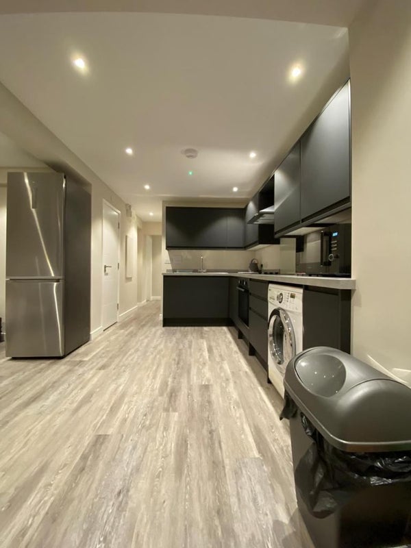 Room Winterfold in Crawley