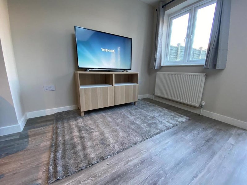 Room Winterfold in Crawley