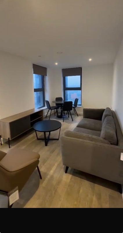 Room Masshouse Lane in Birmingham
