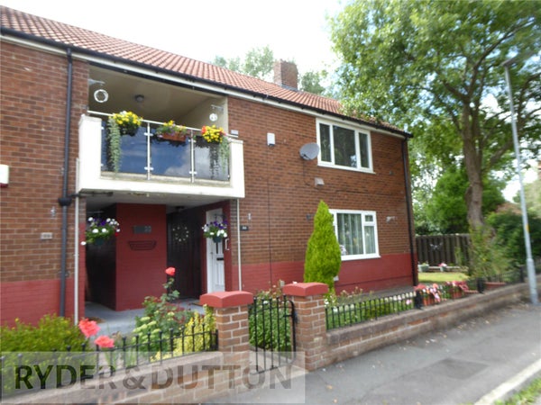 Flat Rosary Road in Oldham