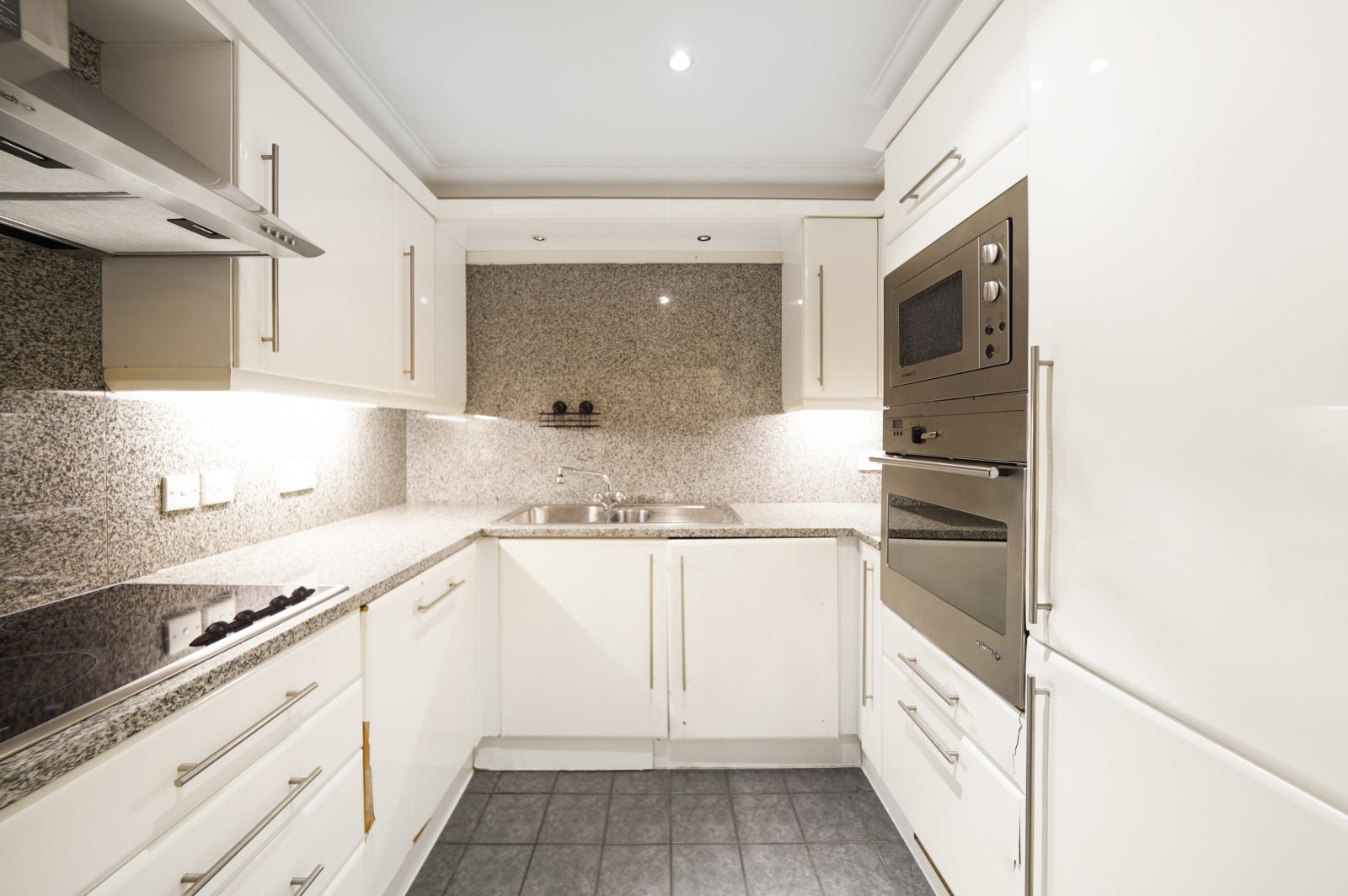 Flat Lisson Grove in City of Westminster