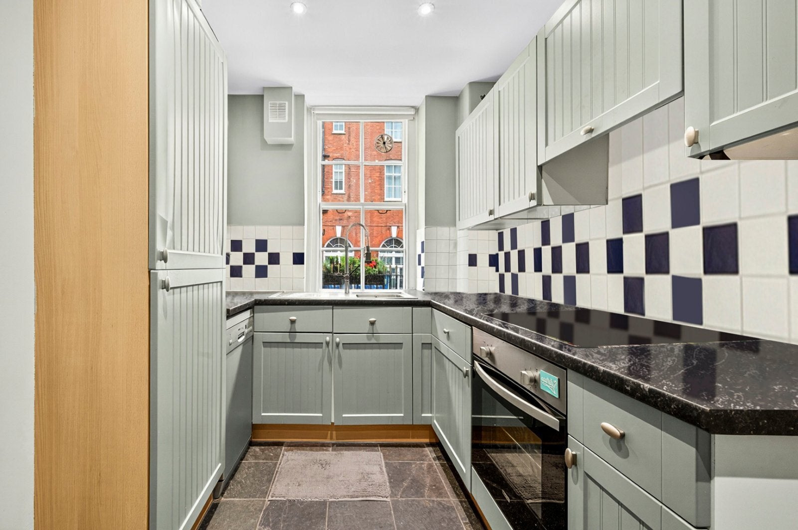 Flat Tavistock Street in City of Westminster