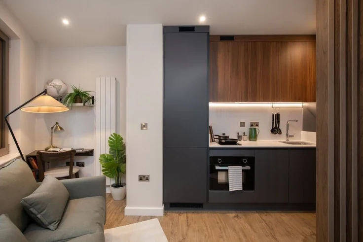Flat Victoria Road in Greater London