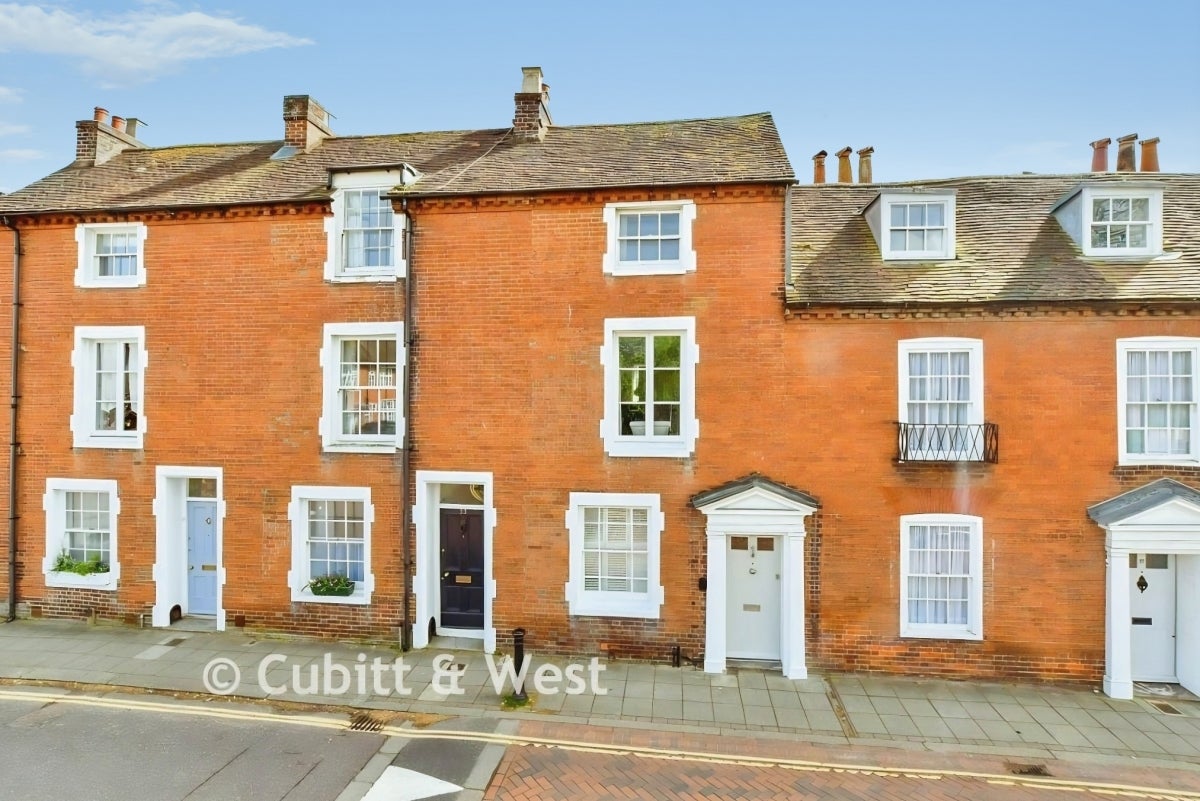 House Lees Road in Maidstone