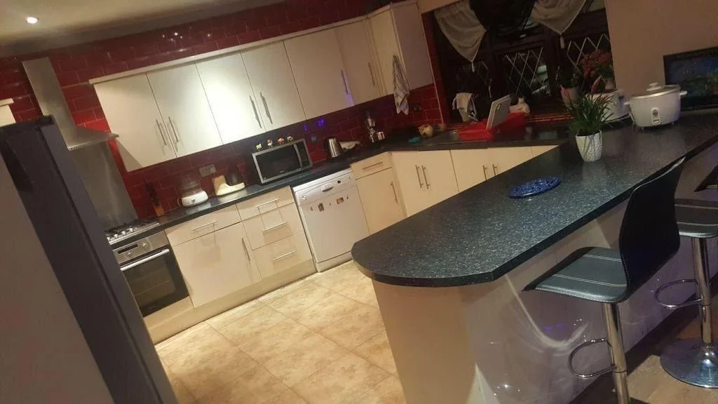 Room The Drive in Greater London