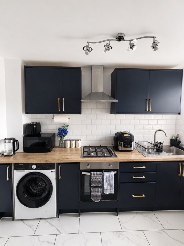 Room Coventry Close in Greater London
