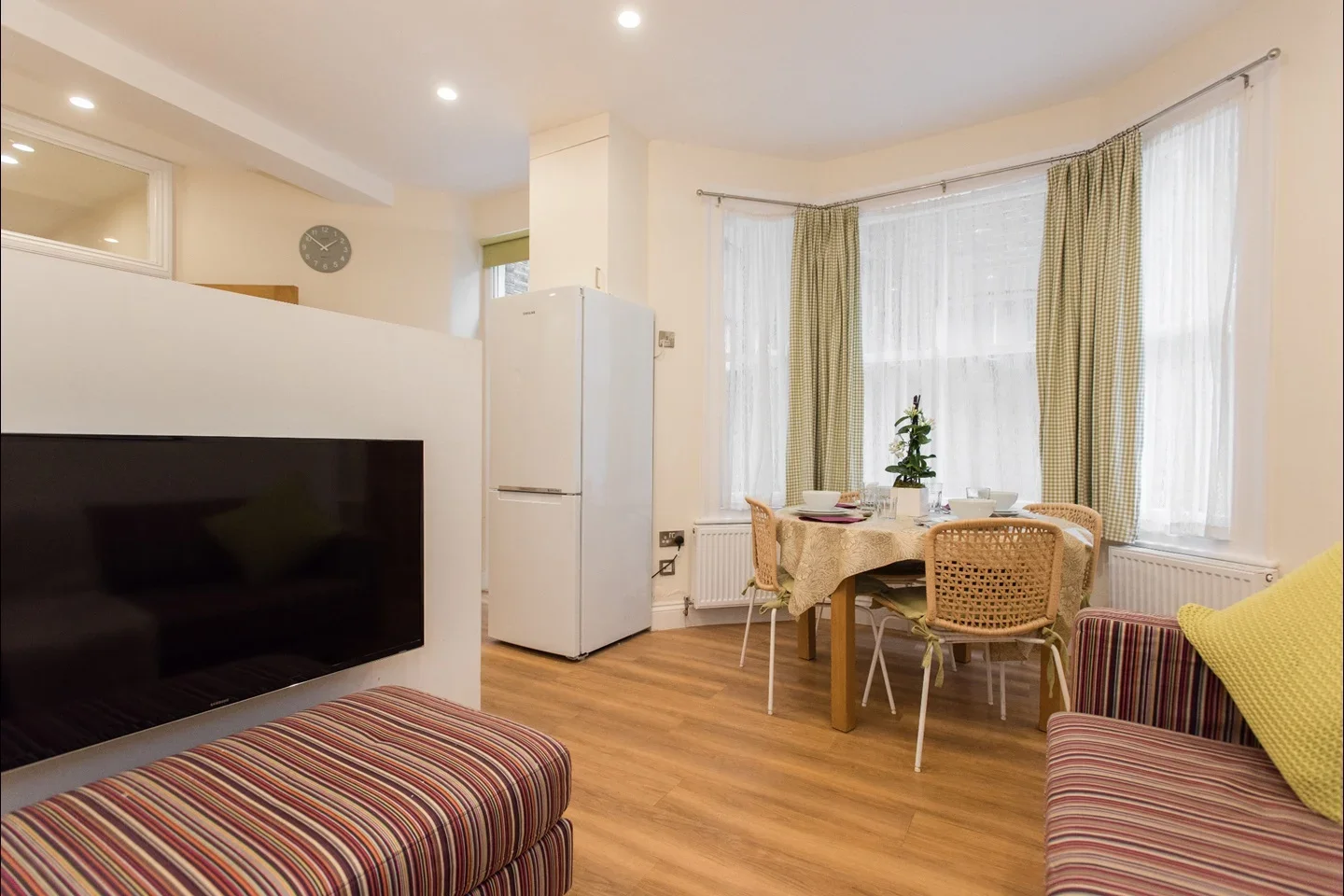 Flat Royal College Street in Greater London