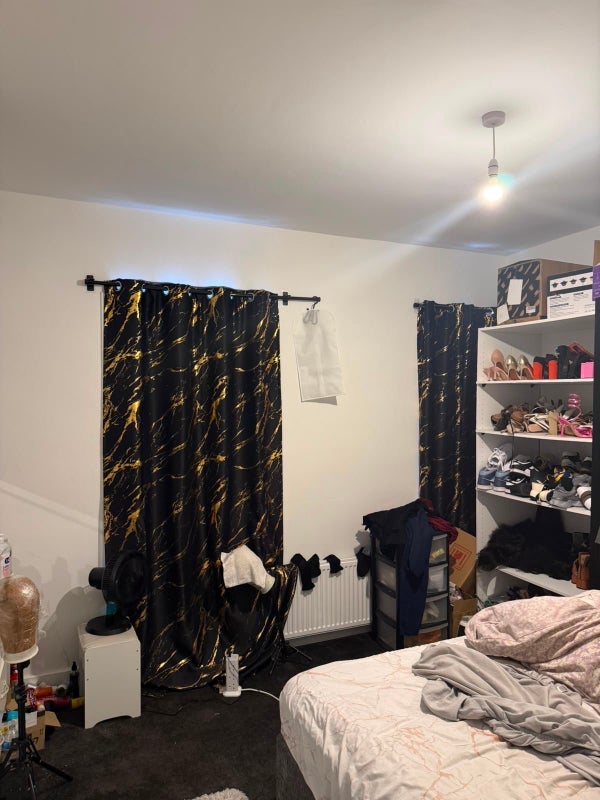 Room Harefield Road in Coventry