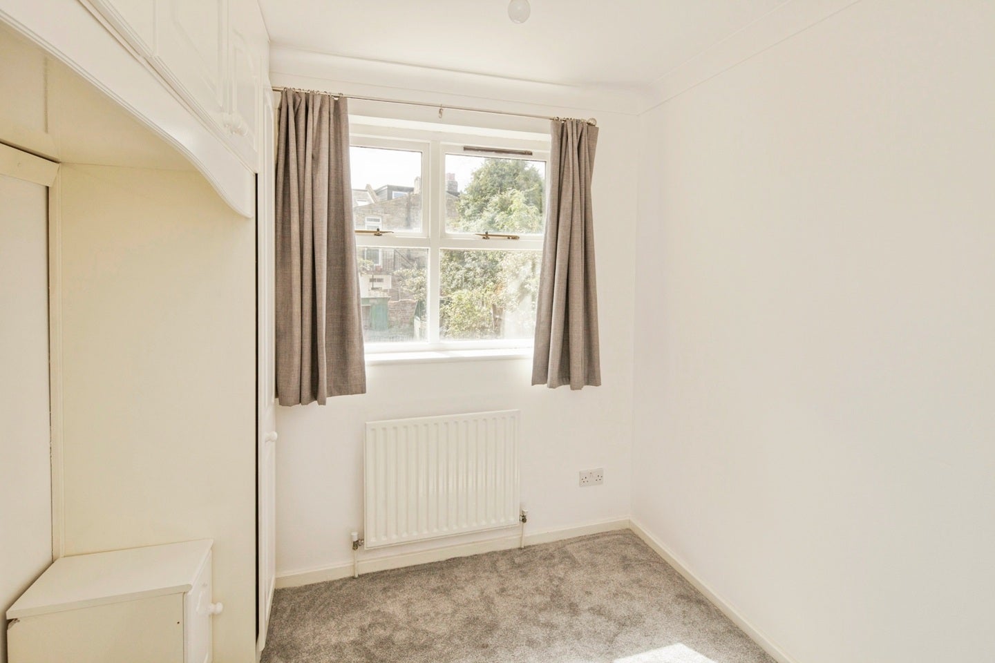 House Croftongate Way in Greater London