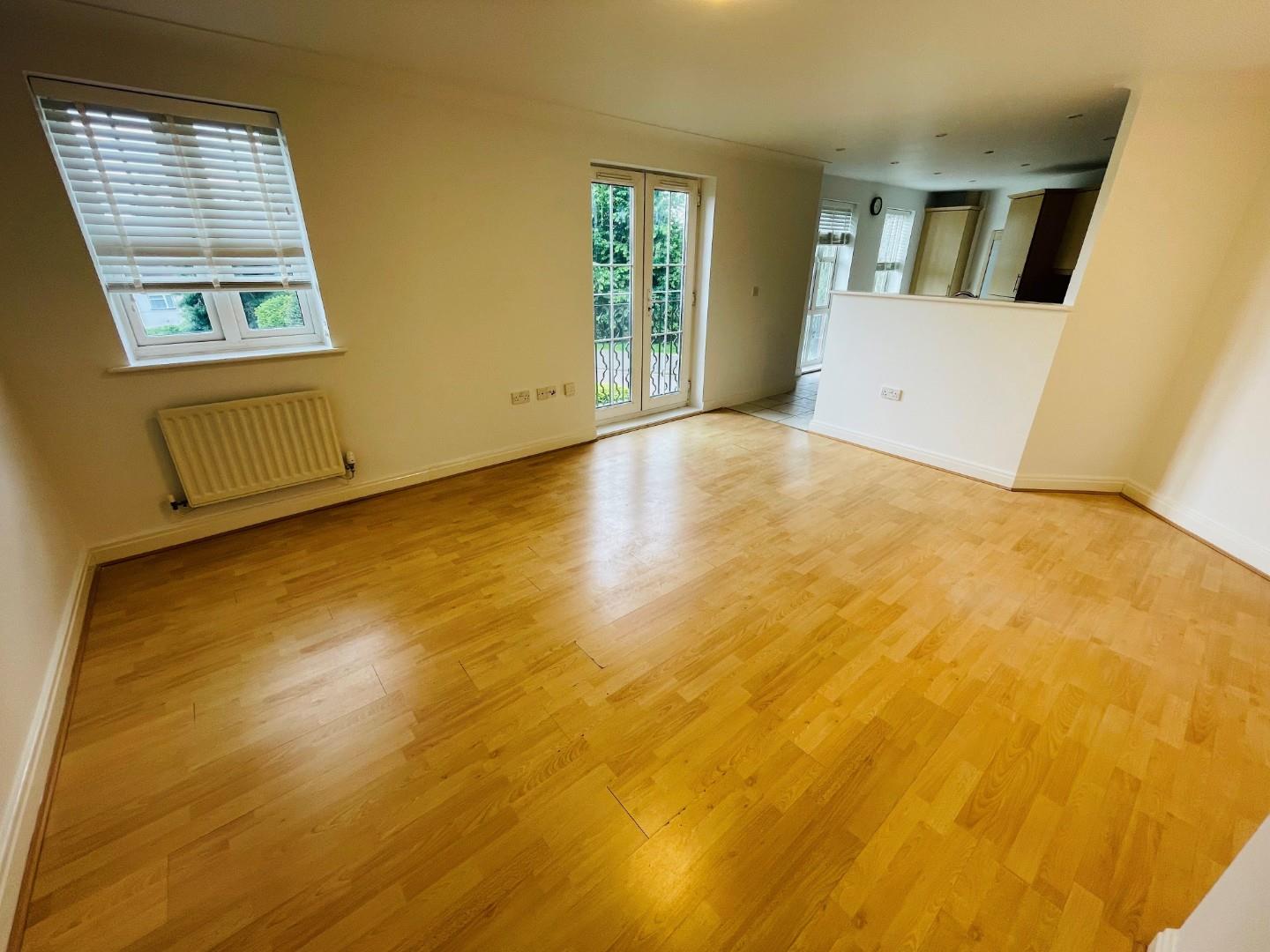 Flat Shillingford Close in Greater London