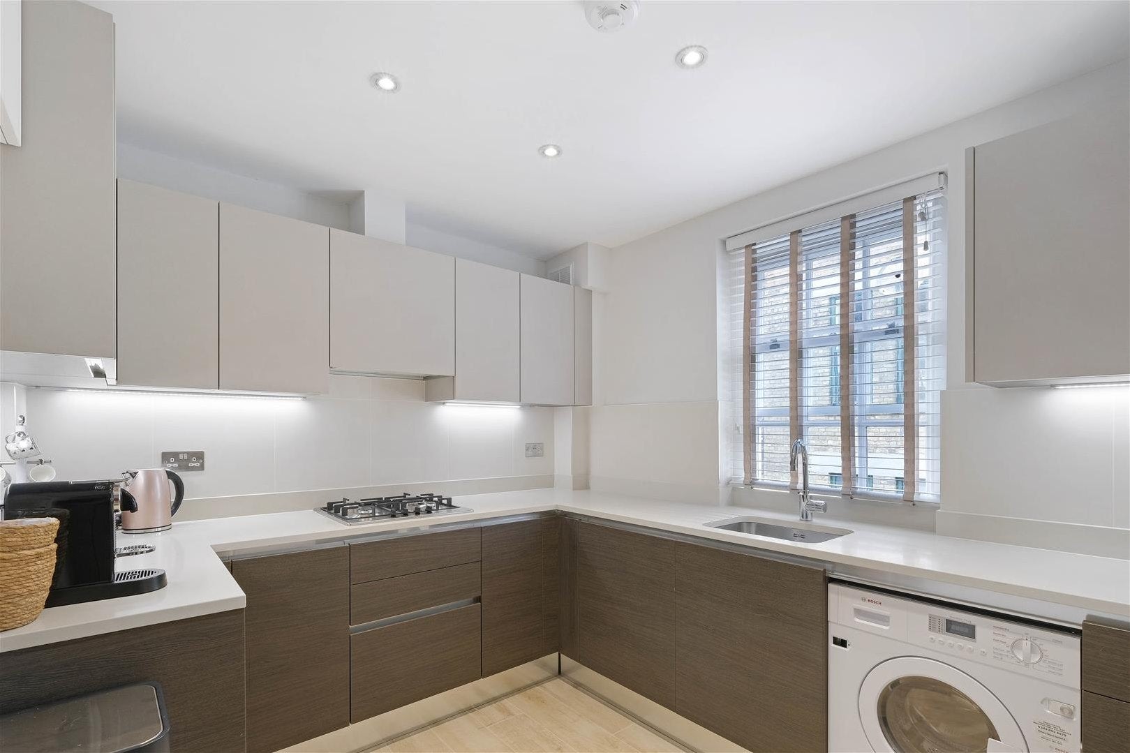 Flat Hallam Street in City of Westminster