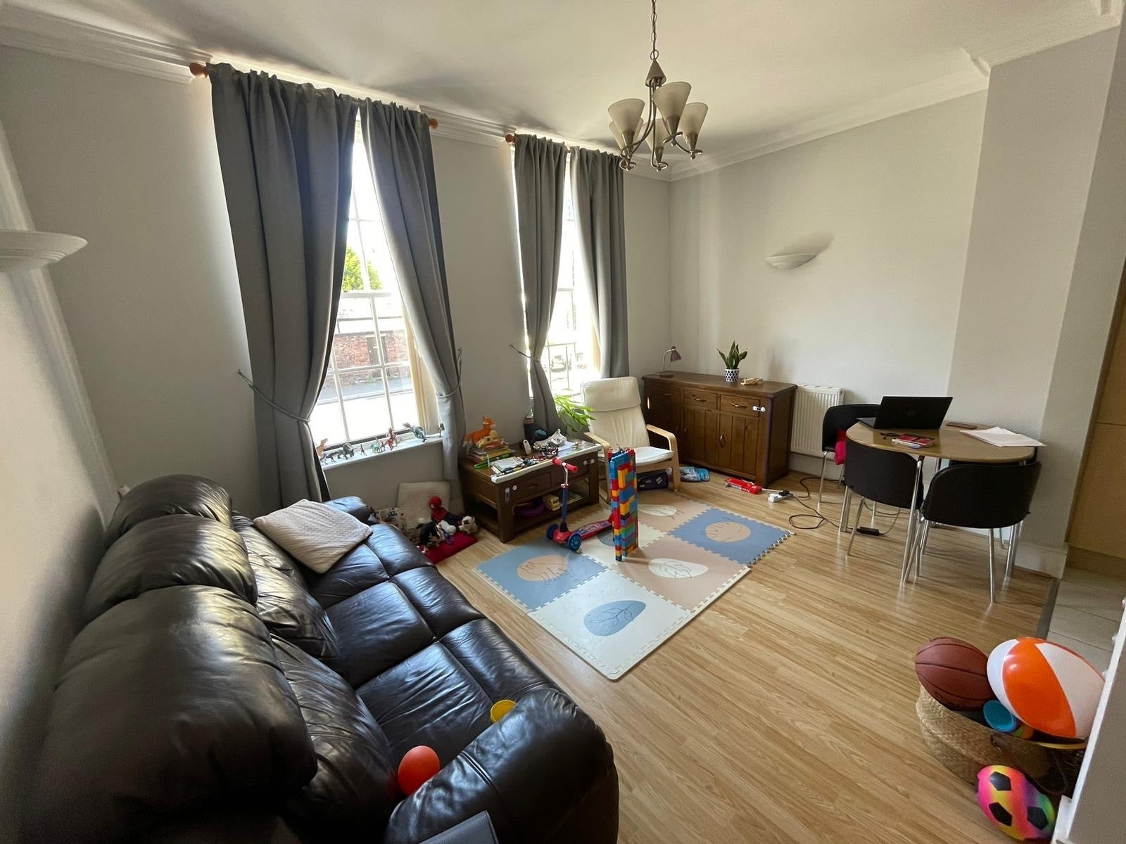 Flat Catharine Street in Liverpool