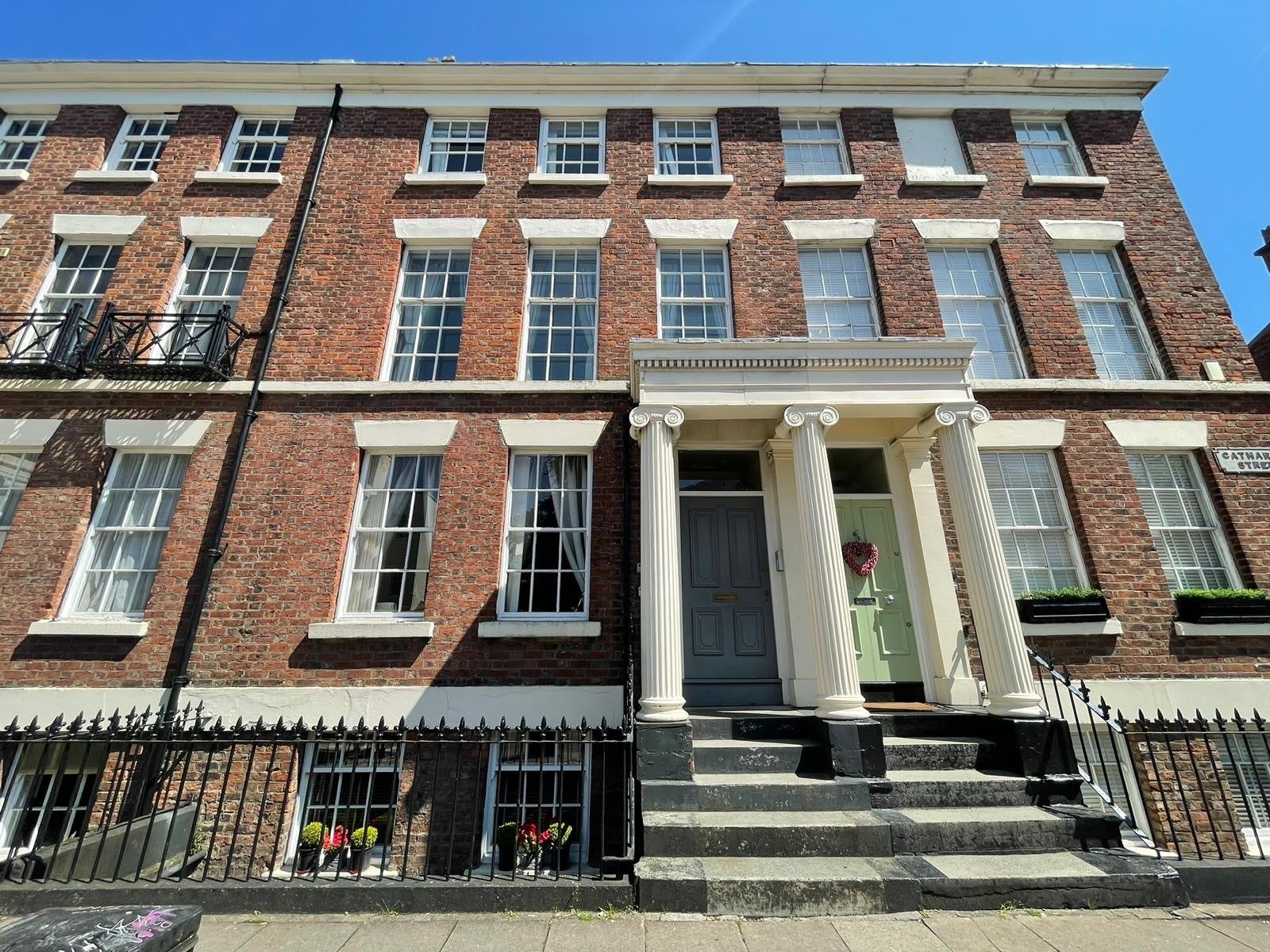 Flat Catharine Street in Liverpool