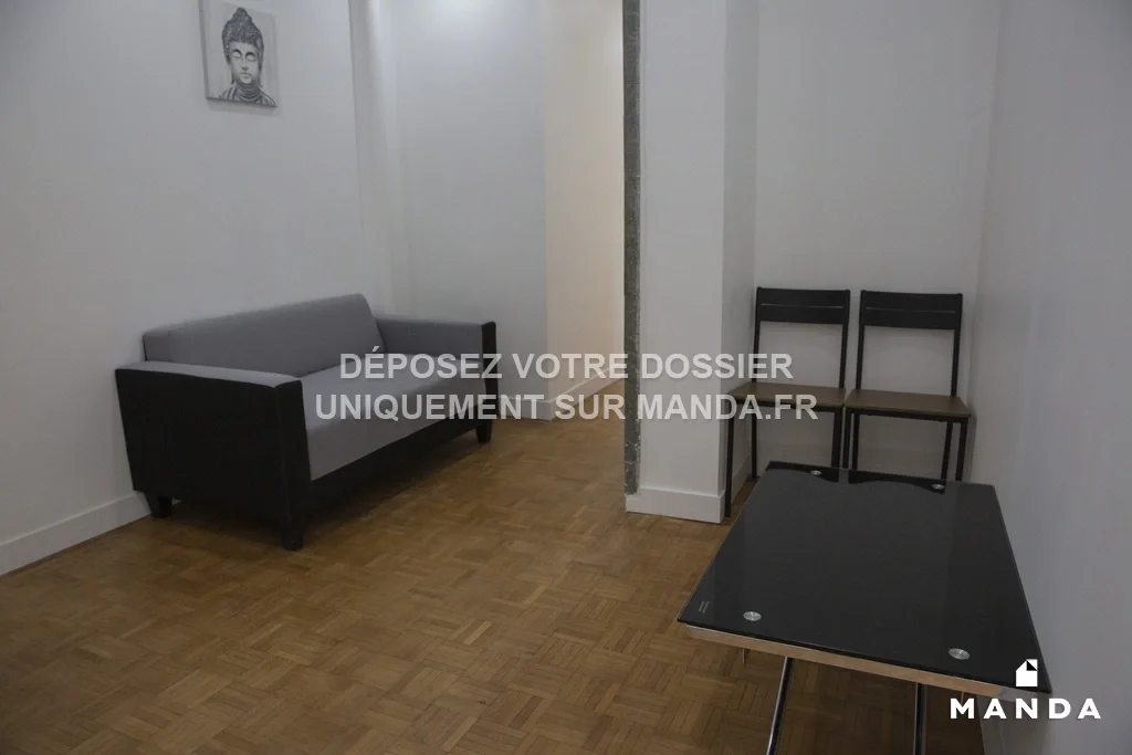 Room Boulevard Romain Rolland in Paris