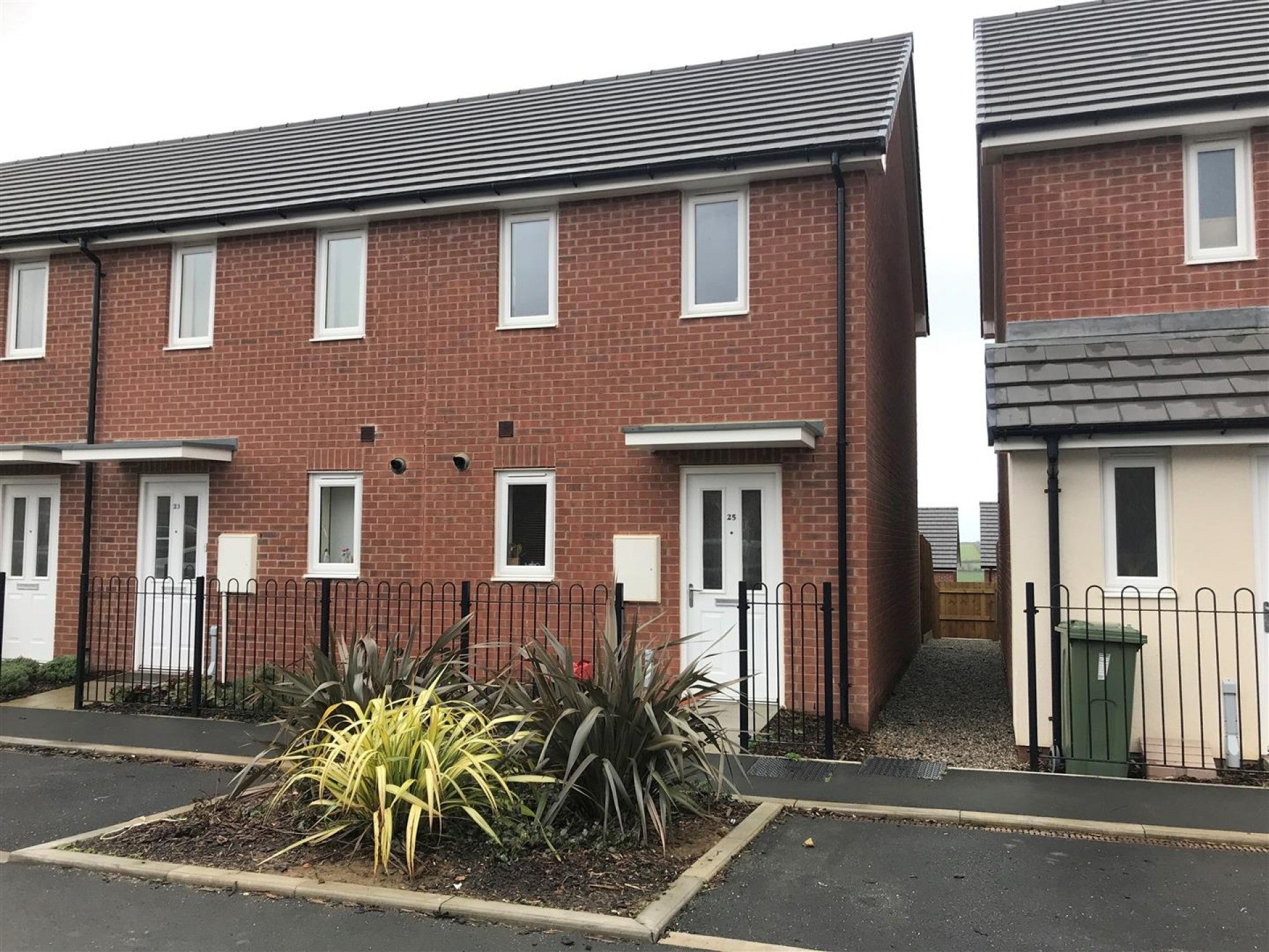 House Hyns an Vownder in Colan