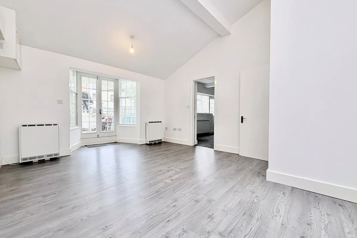 Flat Kibes Lane in East Hertfordshire