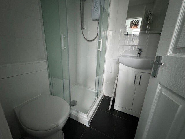 Flat Withnell Road in Blackpool
