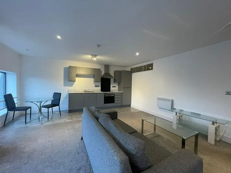 Flat Grange Road in Birkenhead