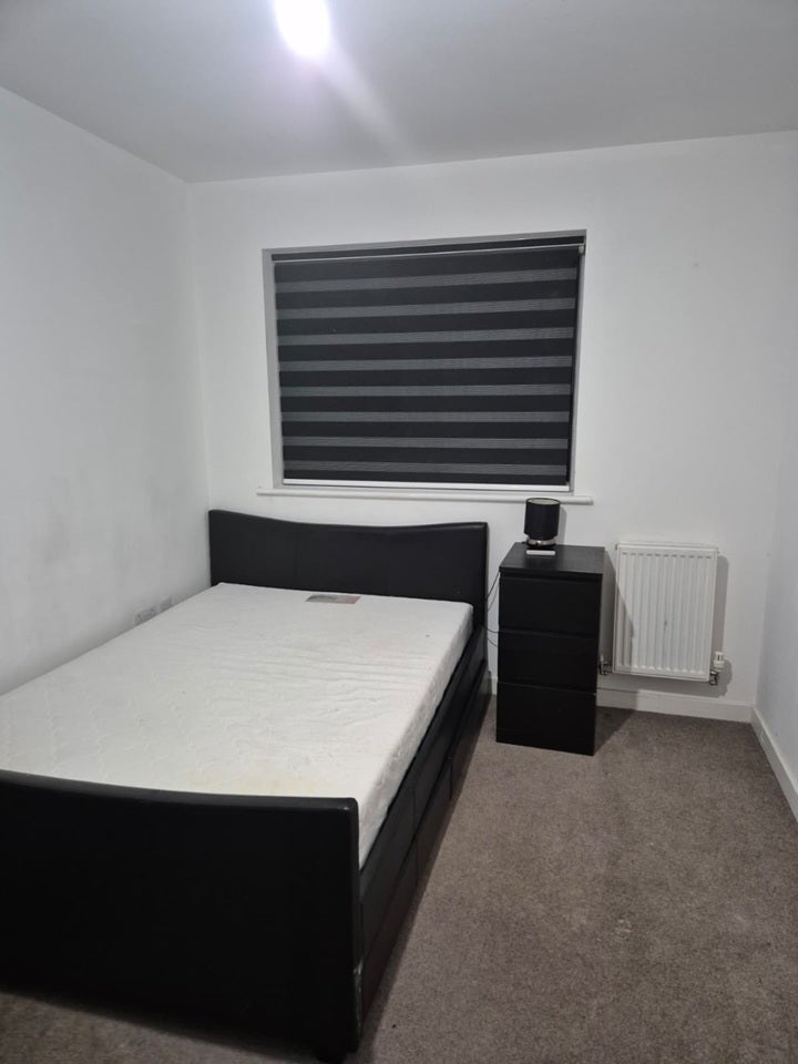 Room Welbeck Road in Greater London