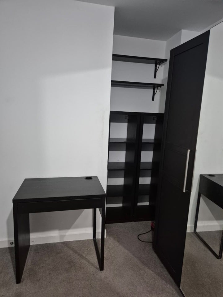Room Welbeck Road in Greater London