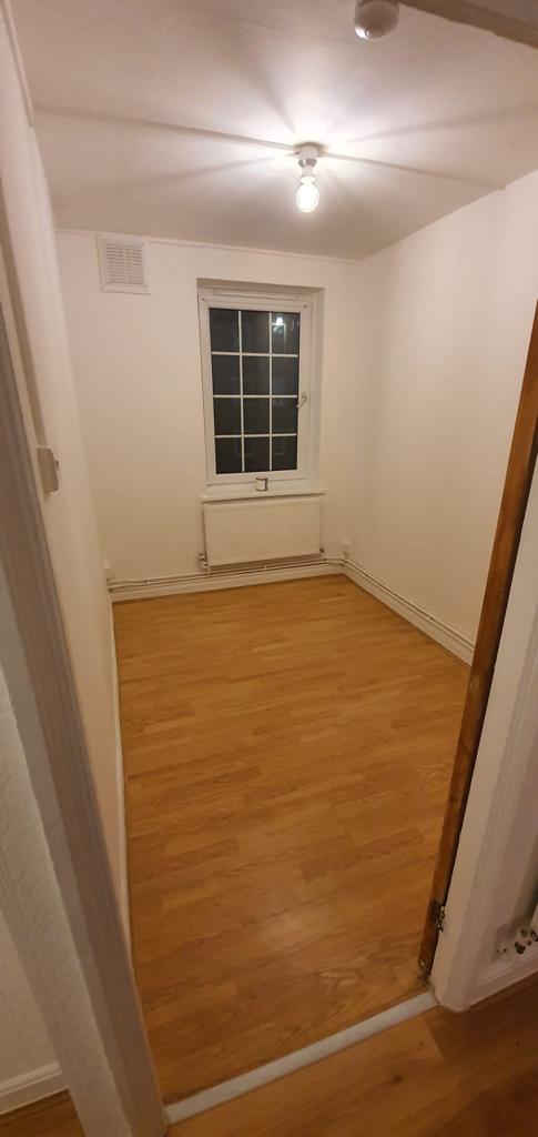 Room Roman Road in Greater London