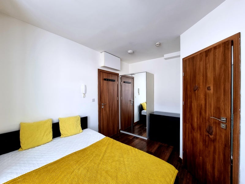Room Chalvey Road East in Slough